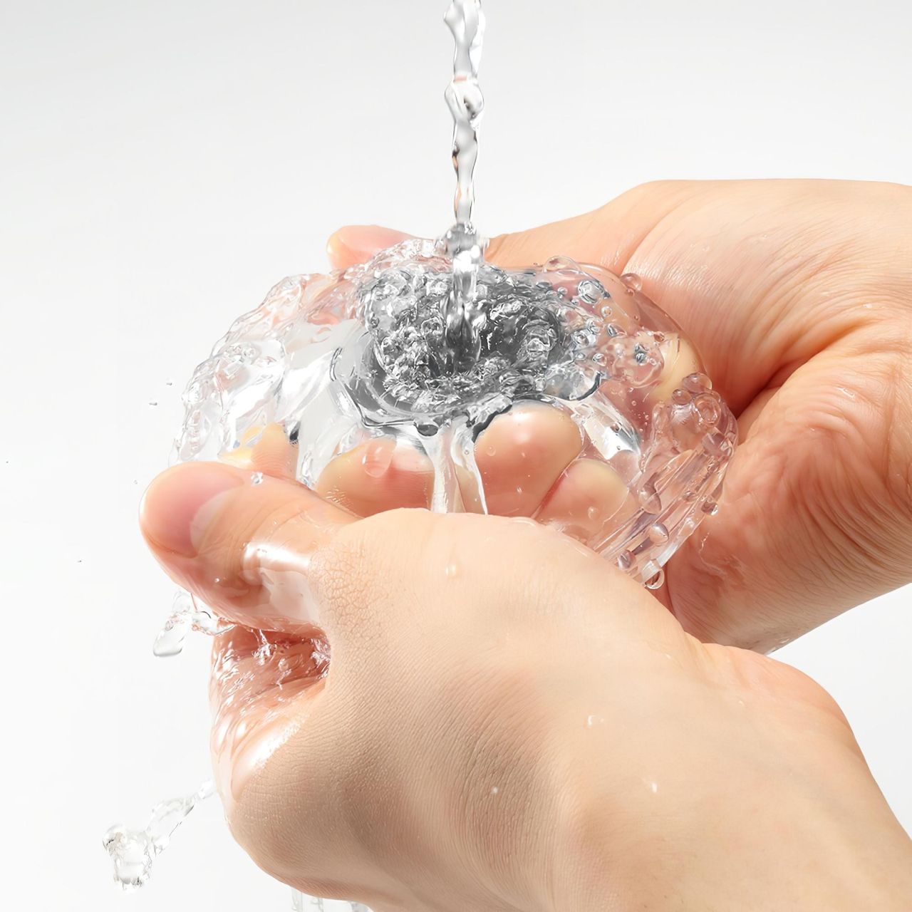 TENGA Aero - szuper szívó száj maszturbátor (fehér-ezüst) TENGA Aero - szuper szívó száj maszturbátor (fehér-ezüst)