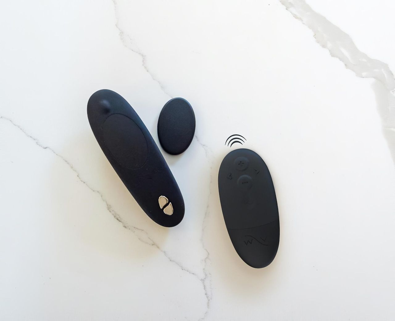 We-Vibe Moxie+ - hordható App- és távirányítós csiklóvibrátor (fekete)
